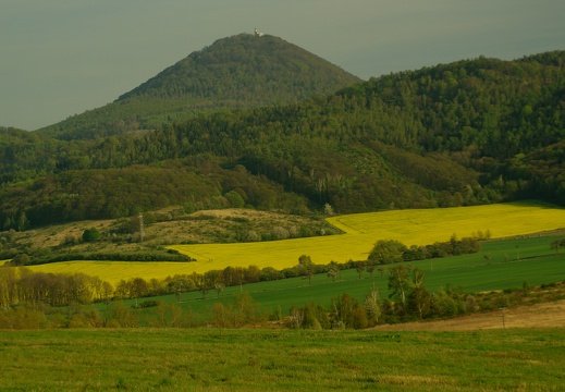 Milešovka v severních Čechách 2007