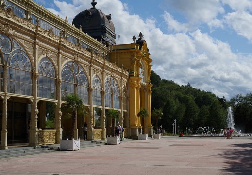 Mariánské lázně kolonáda - Zobrazí fotky z tohoto alba Mariánské lázně kolonáda